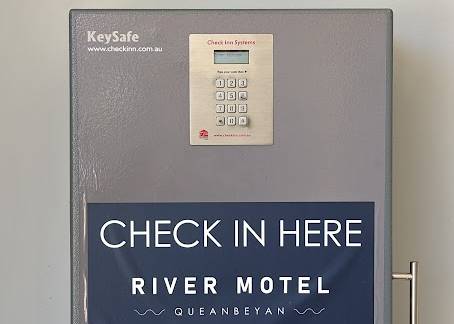 River Motel Self Check in